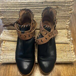 Musse & Cloud Leather Booties - Sz 39